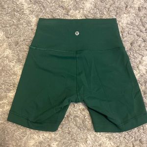 Lululemon Everglade Green Align 5” Shorts